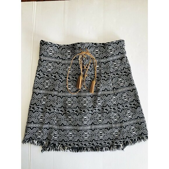 Nasty Gal Lioness Womens Aztec Knit You Later lace-up Mini Skirt Size S - Picture 11 of 11